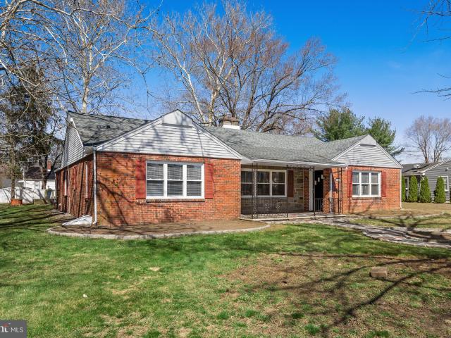245 Gibbsboro Rd, Clementon, NJ 08021 | MLS #NJCD2117