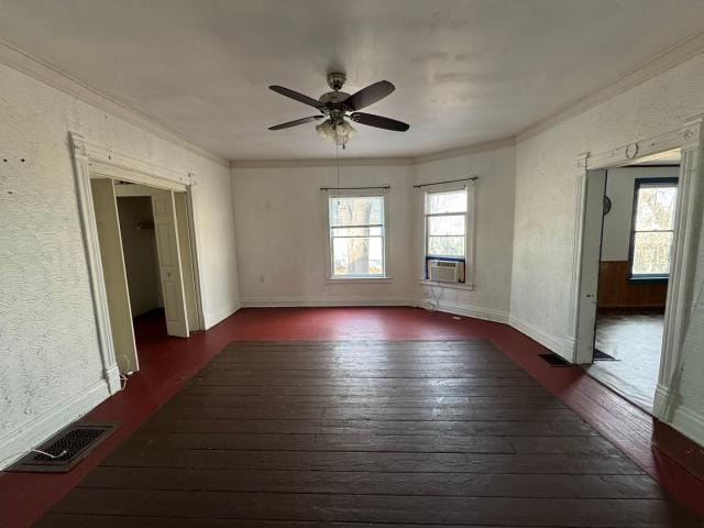 245 E Orleans Street E