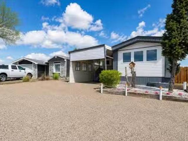 245 Fleet Street Sw, Medicine Hat, AB, T1A 7Z4 house for sal.