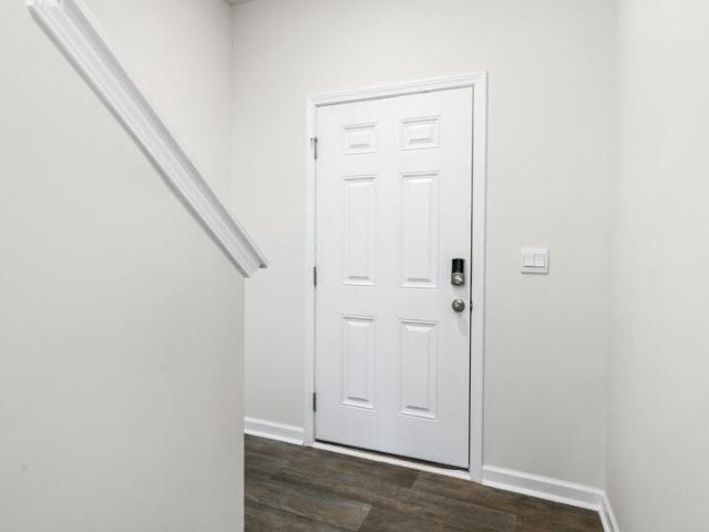 245 Otter Lodge Street