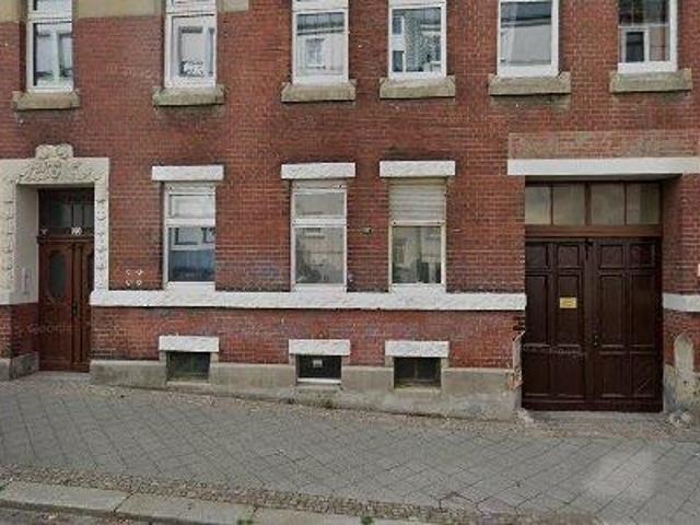 245 m2 apartment for rent in Leipzig