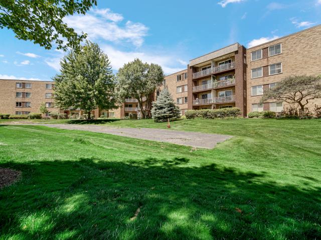 245 S Park Lane # 419