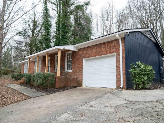 245 West Dr, Travelers Rest, SC 29690 | MLS #332609