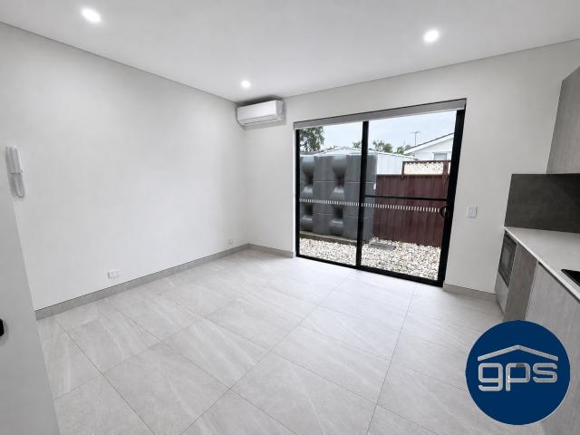 2/45 Treetops Avenue, PENRITH NSW 2750
