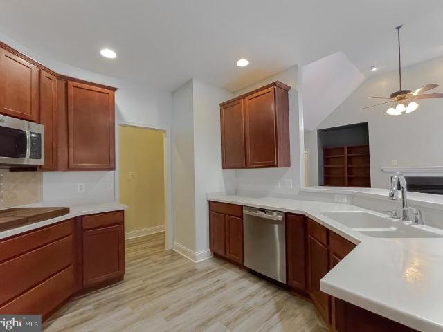 24646 Apple Sauce Lane