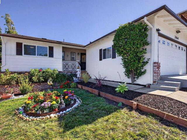 2464 Mikemary Ct