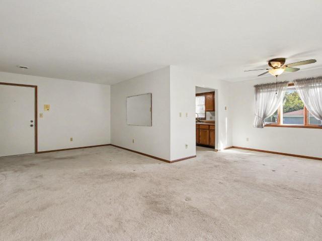 2464 Harvest Drive
