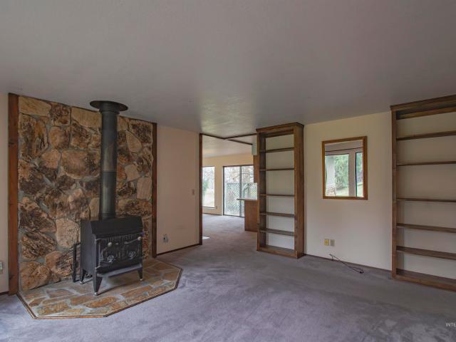 2465 Center Avenue