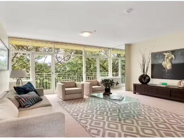 24/66 Darling Point Road, DARLING POINT Apartment for rent Li.