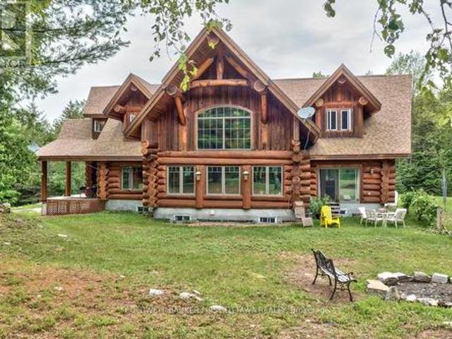 2467 Darling Road, Lanark Highlands, ON, K0A 1P0 house for sale | Listing ID X13808 | Royal LePage