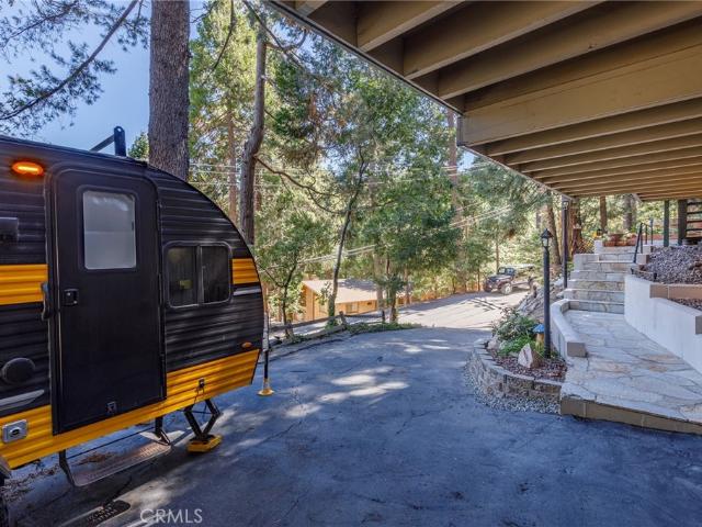 24611 Valle Drive