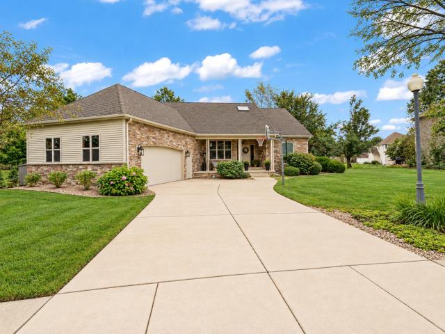 2461 Aeropostale Drive