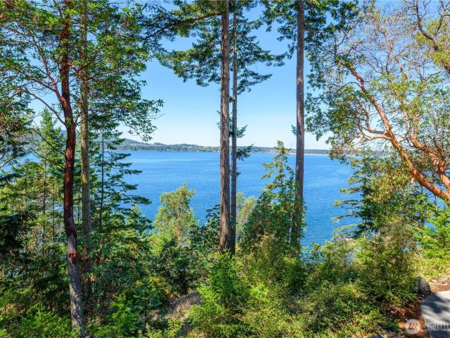 2463 E Sequim Bay Road