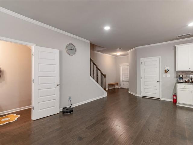 2463 Shetley Creek Drive