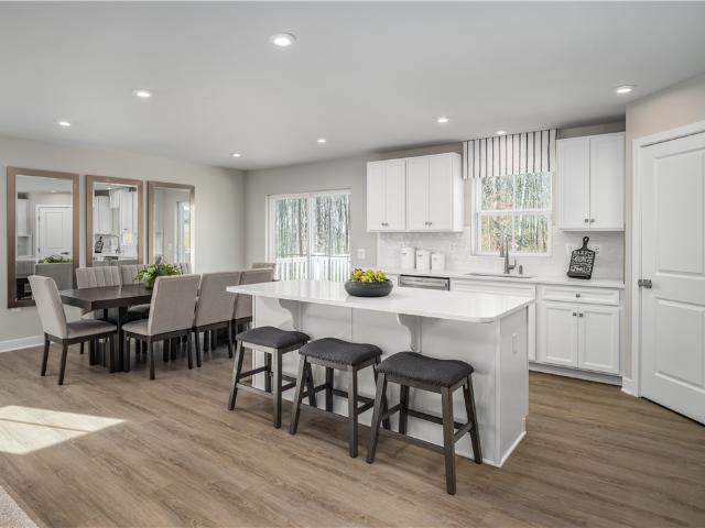 246 Curtis Ct