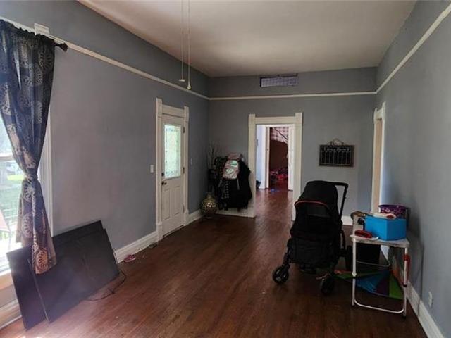 246 E 14th Street