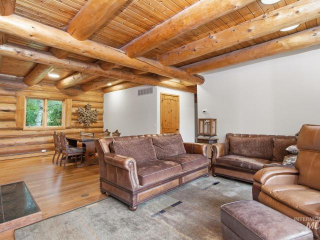 246 Timberline Road