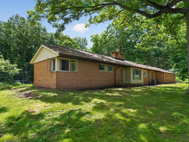 2475 Park Drive