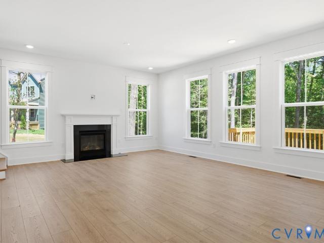 2475 Ridge Road