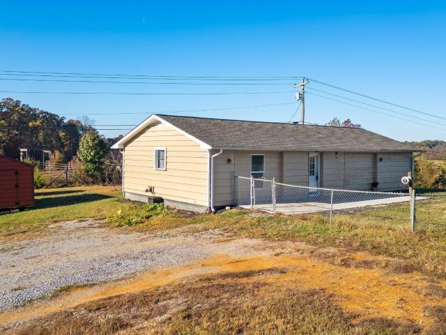 2476 Ladd Springs Road SE