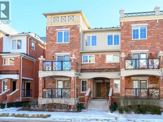 2476 POST Road Unit# 12