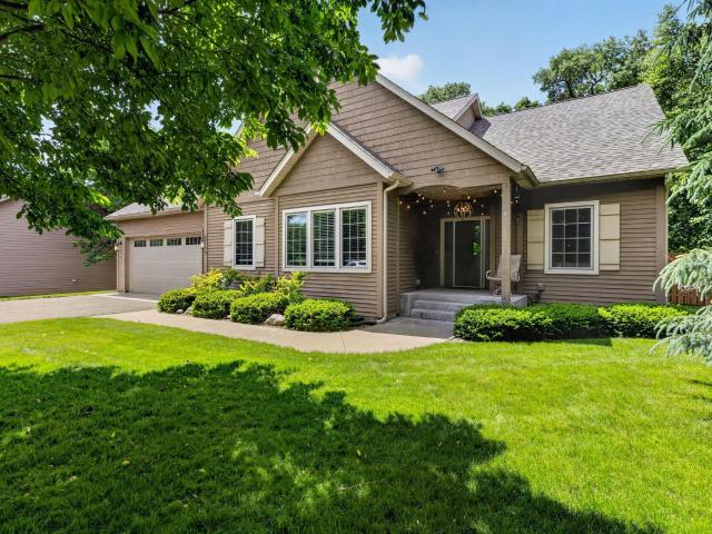24773 Cove Trail