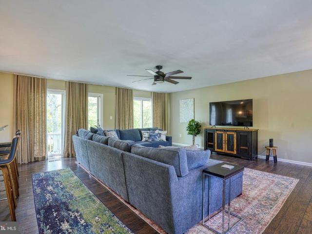 24700 Deepwater Point # 20
