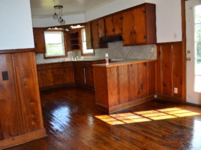 2471 Free State Rd