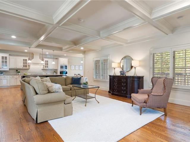 2472 Ballantrae Circle