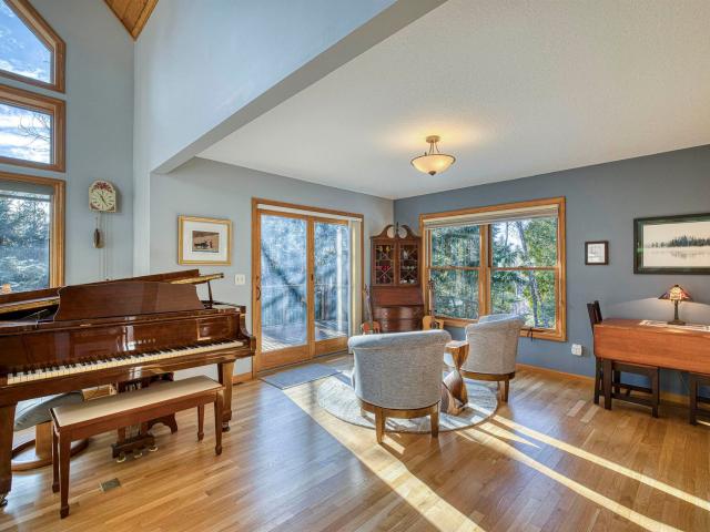 2472 Cliff View Trl, Two Harbors, MN