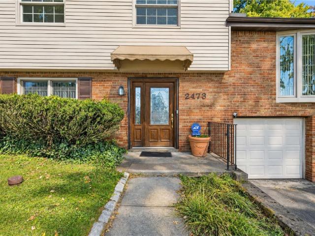 2473 Hampton Ave