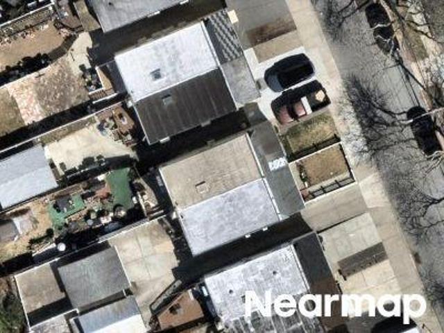 247th St