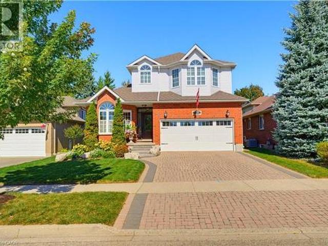 247 Fern Crescent, Waterloo, ON, N2V 2P9 house for sale | Listing ID 40866 | Royal LePage