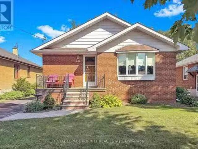 247 Hallmark Avenue, Toronto, ON, M8W 4L3 house for sale Li.