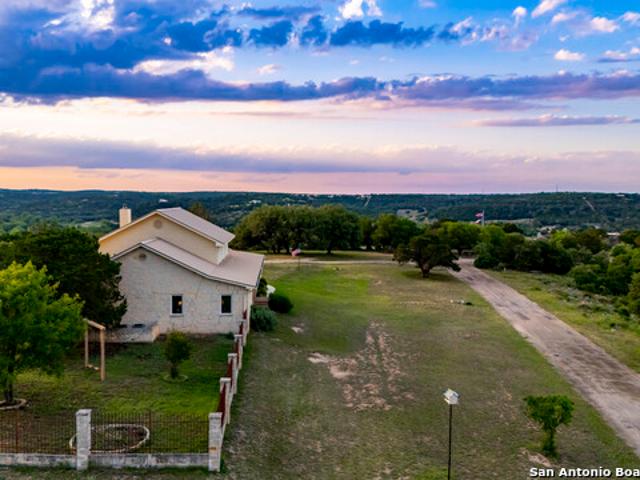 247 Huntleigh Rd