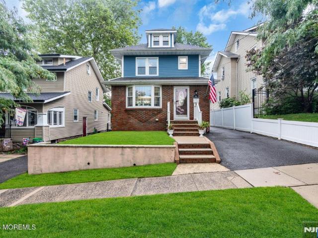 247 Post Avenue