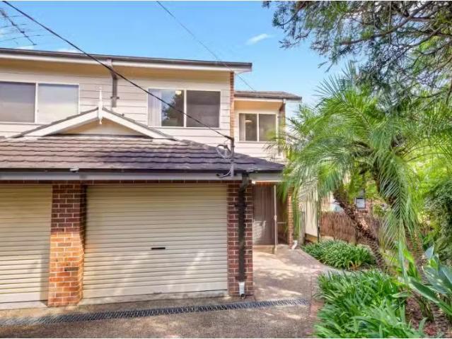 247A Vimiera Road, Marsfield Townhouse for rent Listed by Sar.