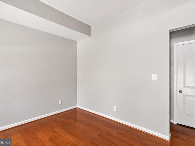 24857 Coats Square