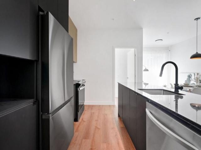 2485 Rue Bélanger, app.205, H2G 1E6, H2G 1E6, Montréal