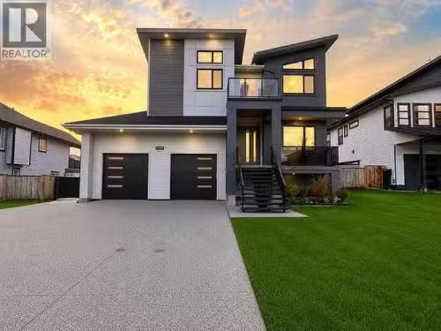 2485 Rowe Street, Prince George, BC, V2N 0B9 house for sale.