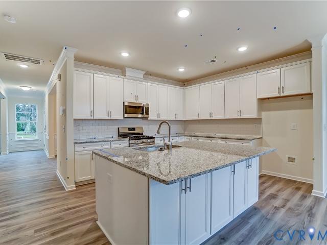 2489 Flora Boulevard