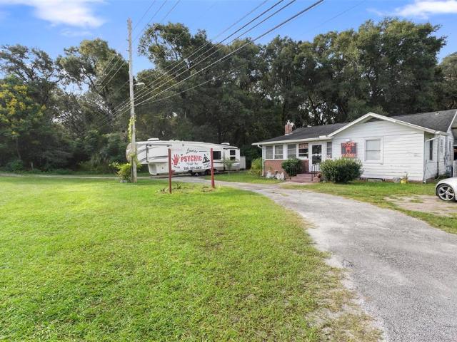 2480 N Woodland Blvd, DeLand, FL 32720 | MLS #V4940