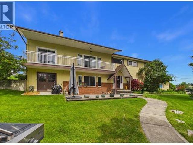 2483 Chieftain Road, West Kelowna, BC, V4T 1N3 house for sale | Listing ID 10389 | Royal LePage