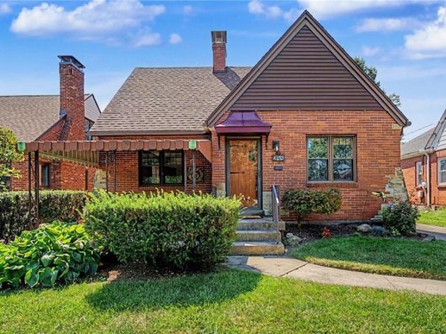 248 Claranna Ave, Oakwood, OH 45419