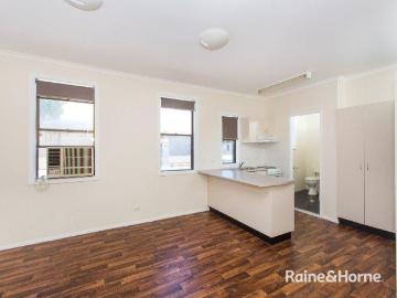 Hamilton, Newcastle, Kooragang, Port Stephens