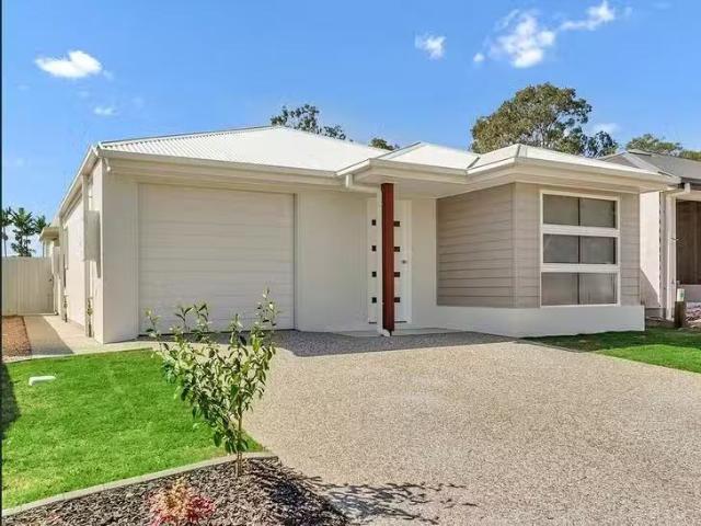 2/48 Bisschop Street, Deception Bay, QLD 4508