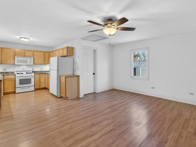 248 Mueller Ave