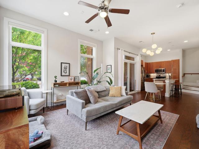 248 William Drummond Way