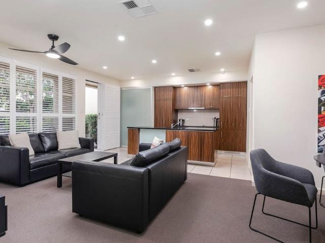 2/48 Tynte Street, North Adelaide