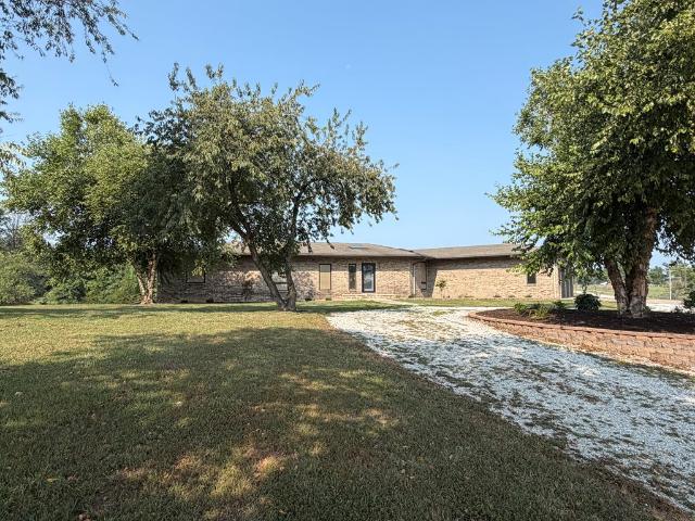 24949 Eagle Trail